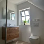 Neuwertige Gemütliche